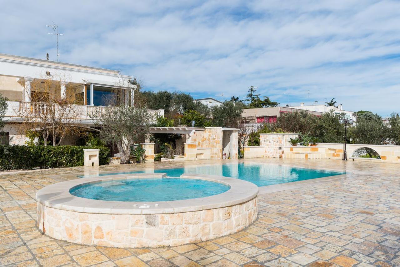Appartamento Ortensia In Villa Mariella Остуни Экстерьер фото