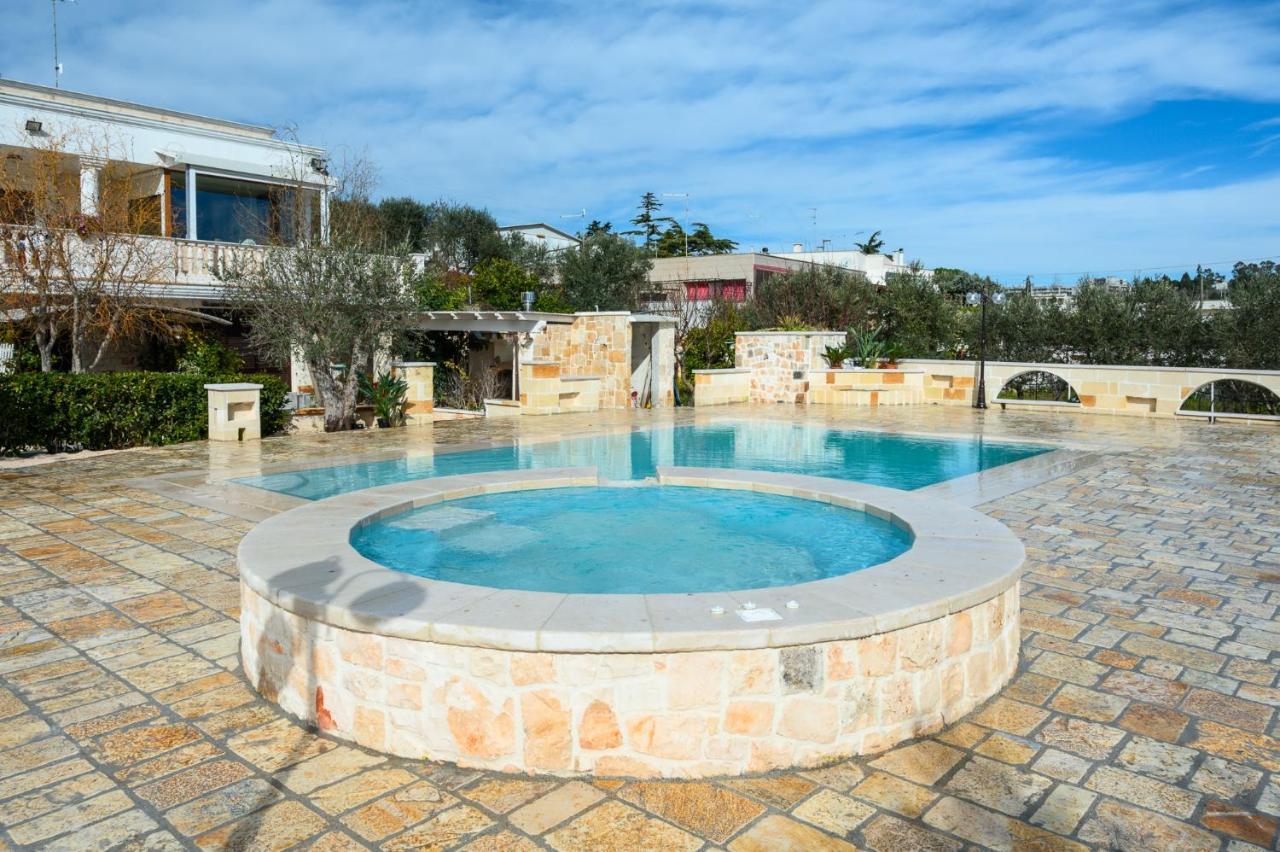 Appartamento Ortensia In Villa Mariella Остуни Экстерьер фото