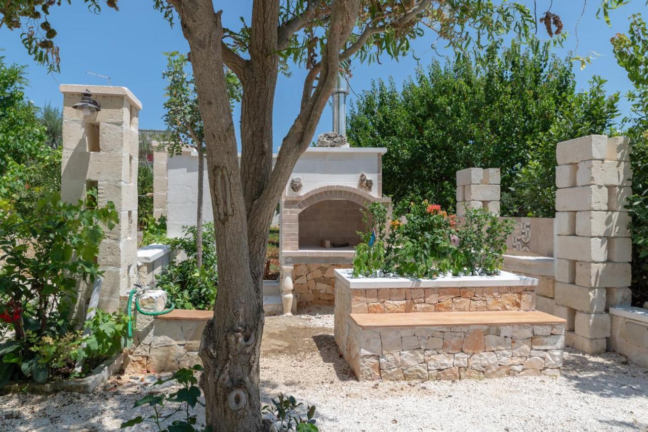 Appartamento Ortensia In Villa Mariella Остуни Экстерьер фото