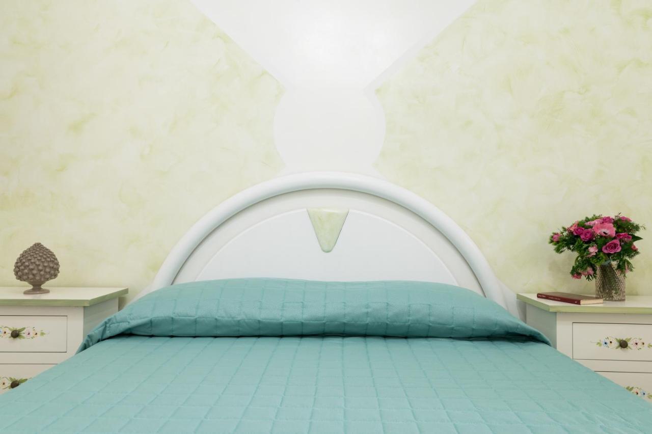 Appartamento Ortensia In Villa Mariella Остуни Экстерьер фото